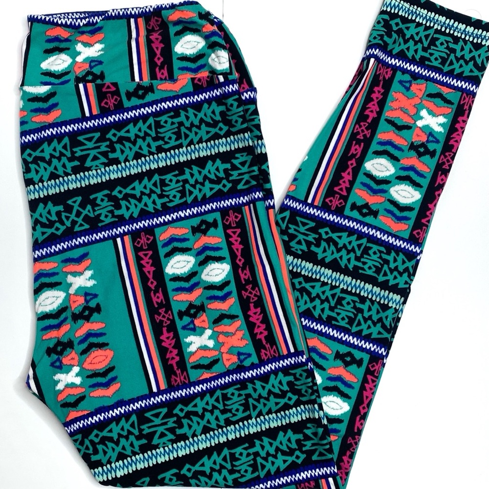 LULAROE Tall & Curvy TC Leggings